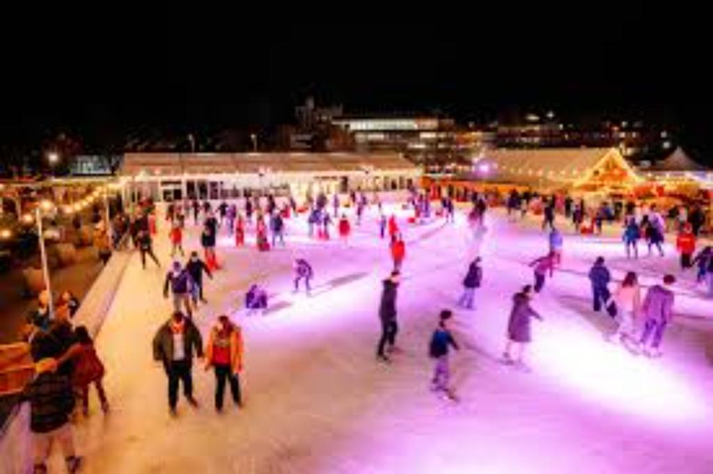 Ice Skating Saturday 22nd November